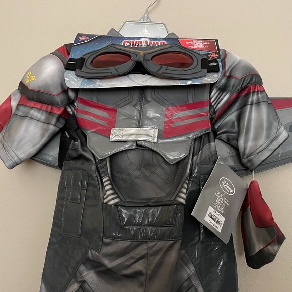 Disney Store, Kids size 3, Falcon Costume from Captain America: Civil War - Picture 5 of 7
